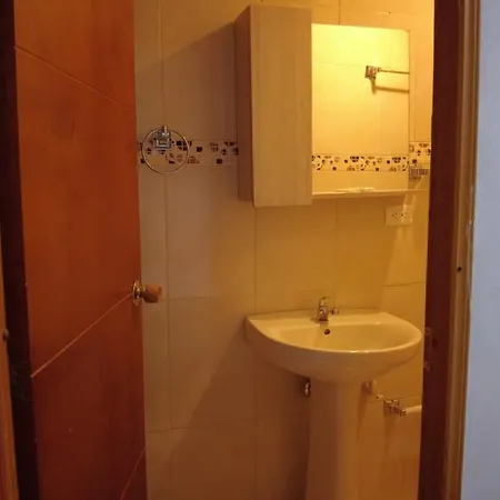 Noras Homestay Laureles Medellin Exterior photo