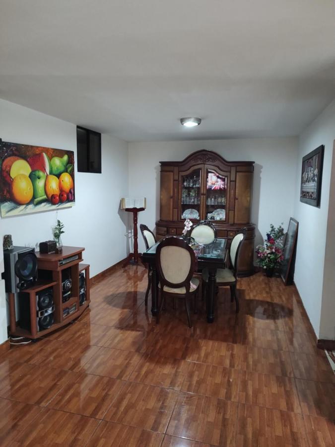 Noras Laureles Privatunterkunft Medellín